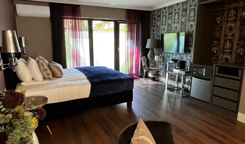 Margar�ta Garden Eger - Okt�ber 23.