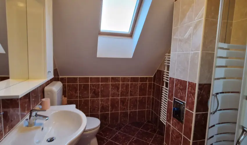 Mrki Vendghz Mrk - Oktber 23. (min. 2 j)