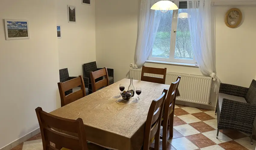 Mrki Vendghz Mrk - Oktber 23. (min. 2 j)