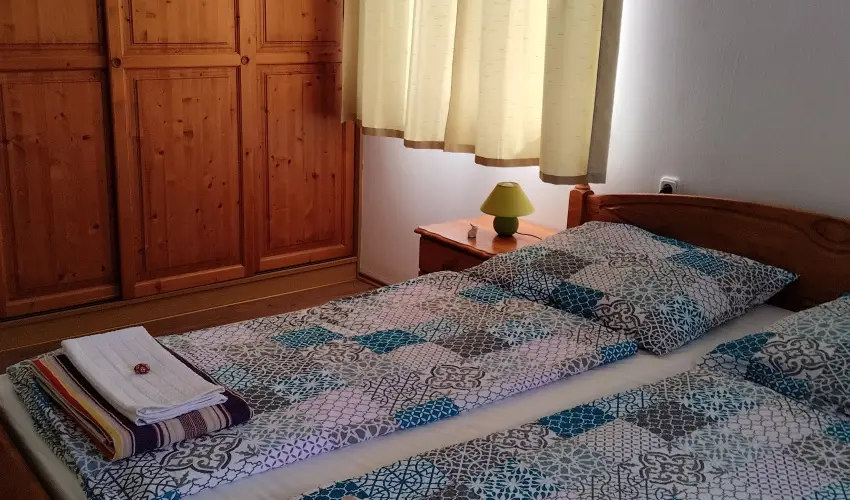 Mrki Vendghz Mrk - Oktber 23. (min. 2 j)