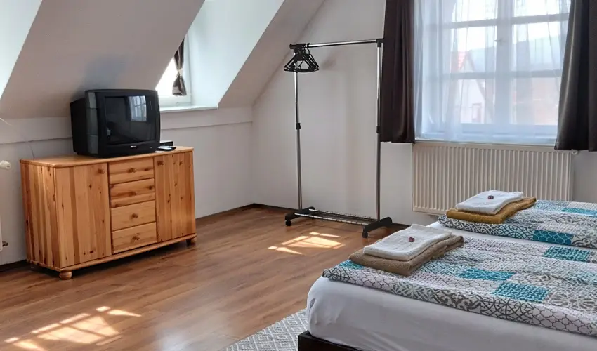 Mrki Vendghz Mrk - Oktber 23. (min. 2 j)