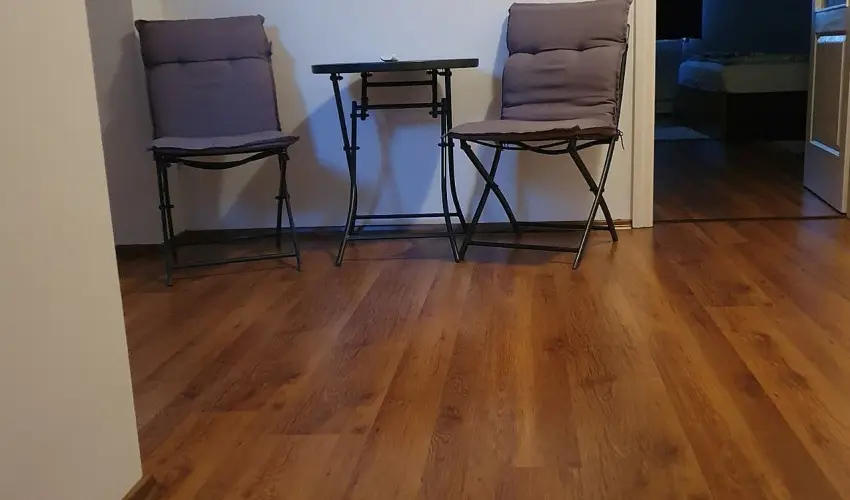 M�rk�i Vend�gh�z - kapu a Bakonyra M�rk� - Okt�ber 23. (min. 2 �j)