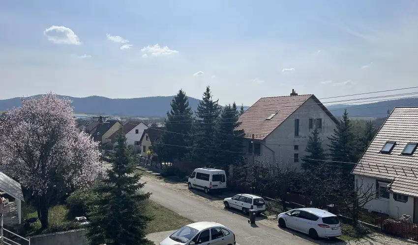 M�rk�i Vend�gh�z - kapu a Bakonyra M�rk� - Okt�ber 23. (min. 2 �j)