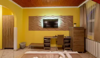 Mrvny Panzi Hajdszoboszl