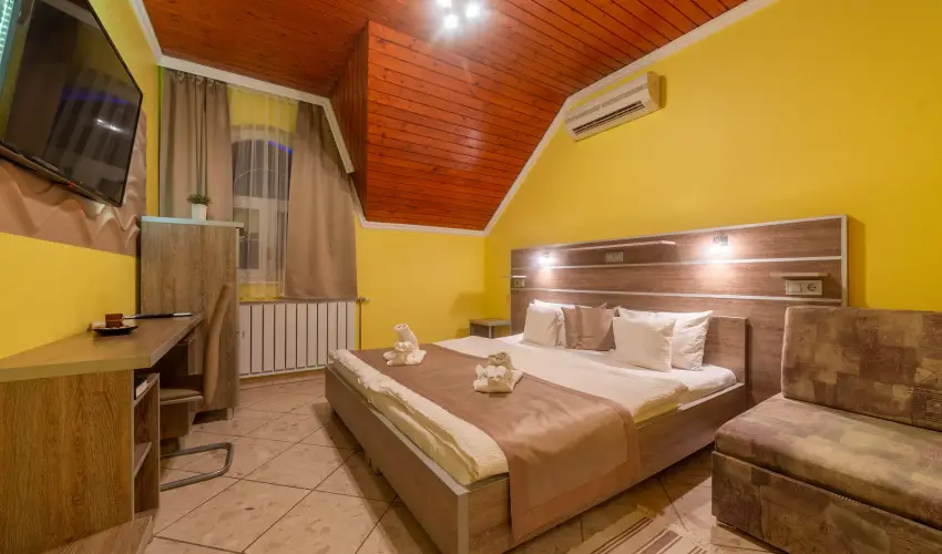 Mrvny Panzi Hajdszoboszl - Oktber 23. (min. 3 j)