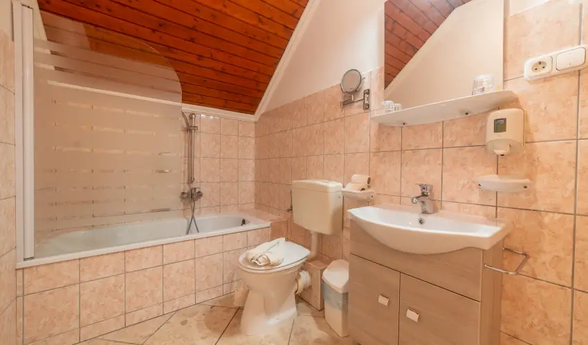 Mrvny Panzi Hajdszoboszl - Oktber 23. (min. 3 j)