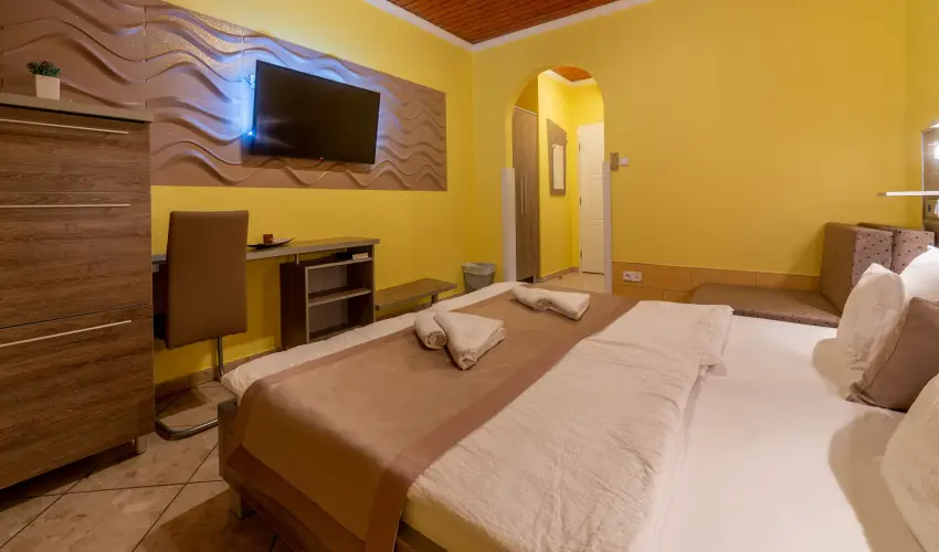 Mrvny Panzi Hajdszoboszl - Oktber 23. (min. 3 j)