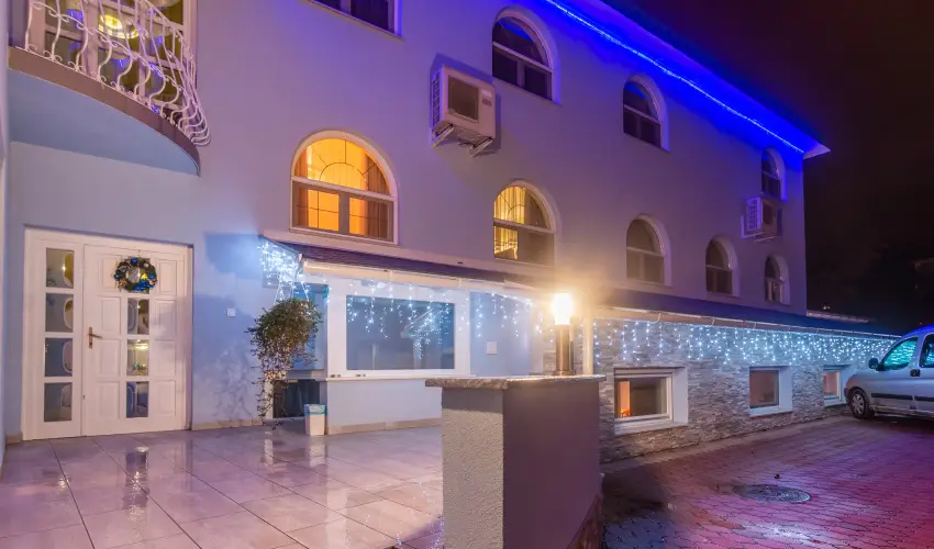 Mrvny Panzi Hajdszoboszl - Oktber 23. (min. 3 j)