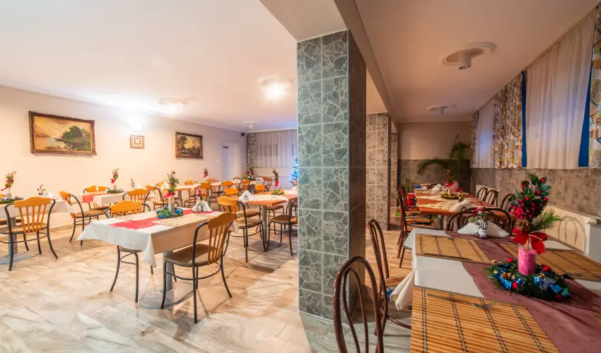 Mrvny Panzi Hajdszoboszl - Oktber 23. (min. 3 j)