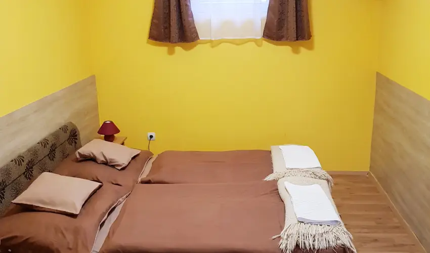 Mary Apartman Hajdszoboszl - Oktber 23. (min. 2 j)