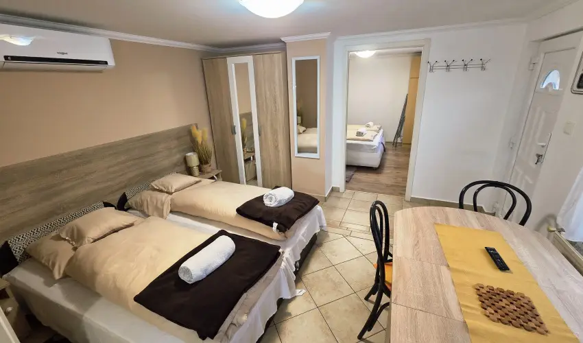 Mary Apartman Hajd�szoboszl� - Okt�ber 23. (min. 2 �j)