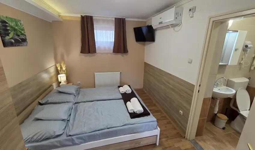 Mary Apartman Hajd�szoboszl� - Okt�ber 23. (min. 2 �j)