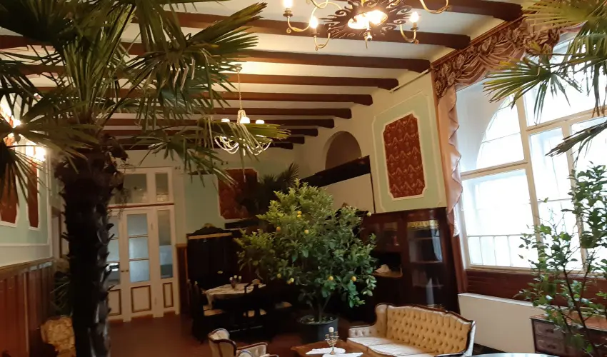 Meller Kastly Villa Csurg - Oktber 23.