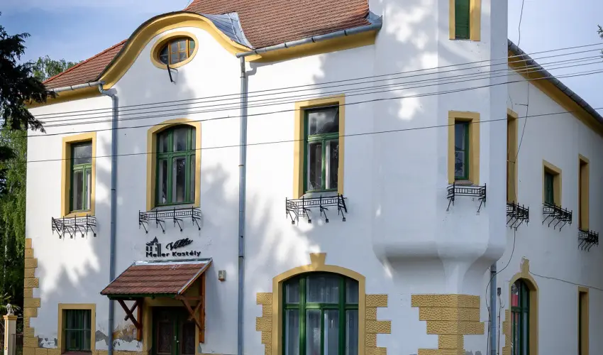 Meller Kastly Villa Csurg - Oktber 23.