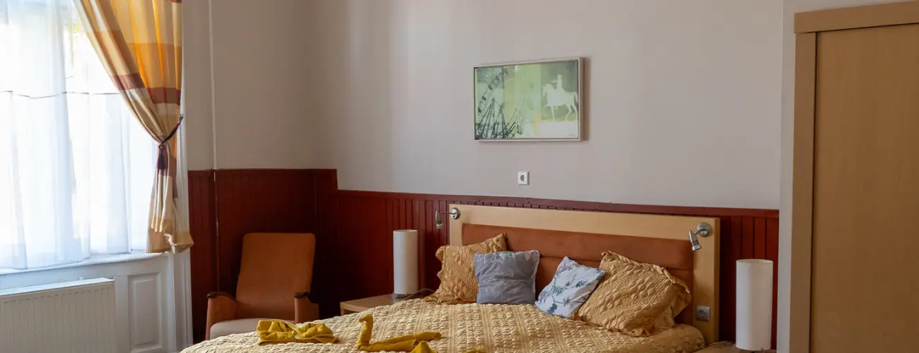Meller Kastly Villa Csurg - Oktber 23. (min. 2 j)