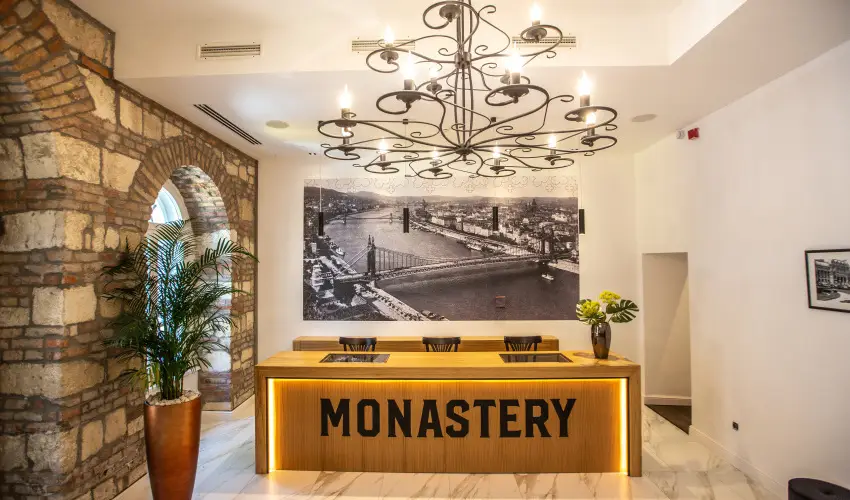 Monastery Boutique Hotel Budapest Budapest - Oktber 23. - specilis elrefizetssel