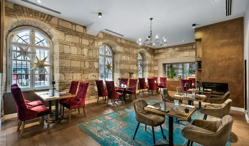 Monastery Boutique Hotel Budapest Budapest - Oktber 23. - specilis elrefizetssel