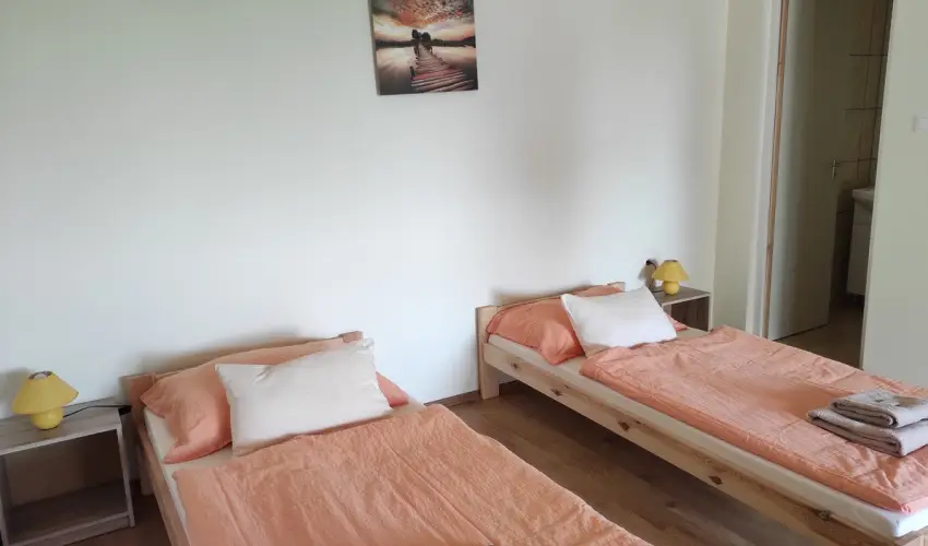 Montana Vendégház Balatonederics - Október 23.