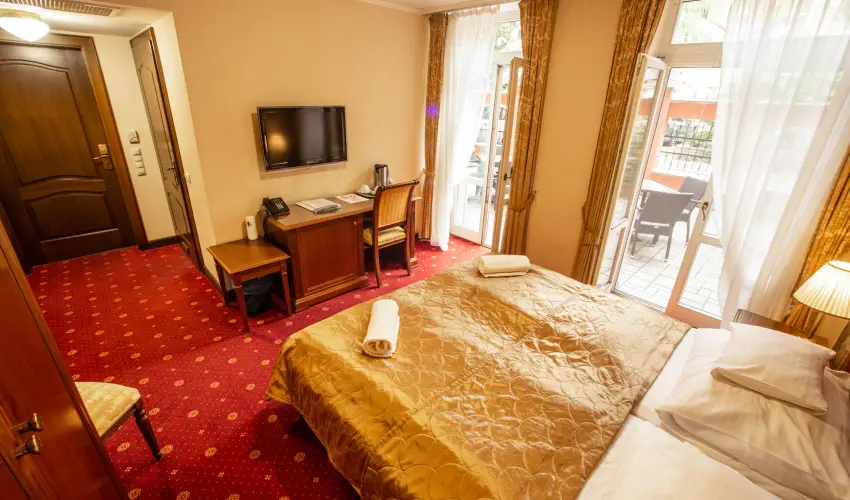Mozart Hotel Szeged - Oktber 23. 