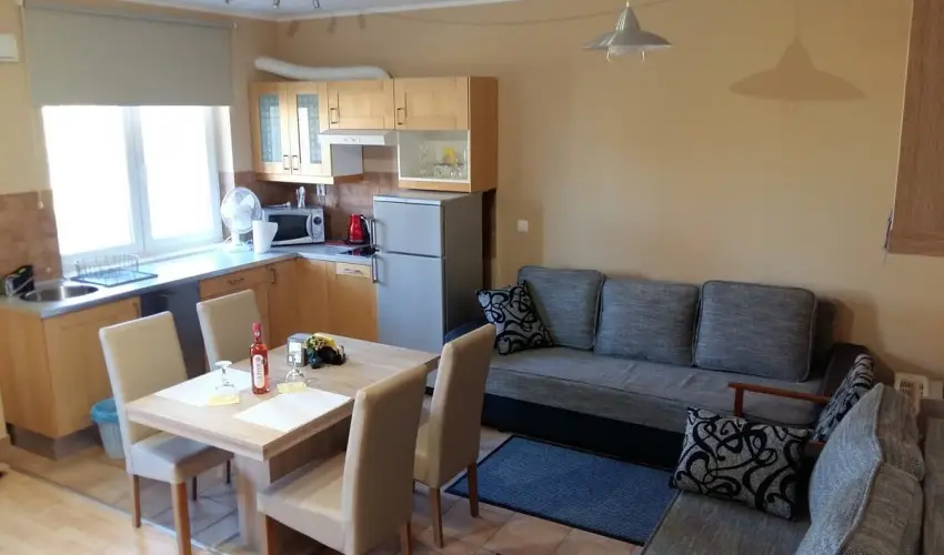 Napsugr Kenzy Lux Apartman Vendghzak Hajdszoboszl - Oktber 23. (min. 2 j)