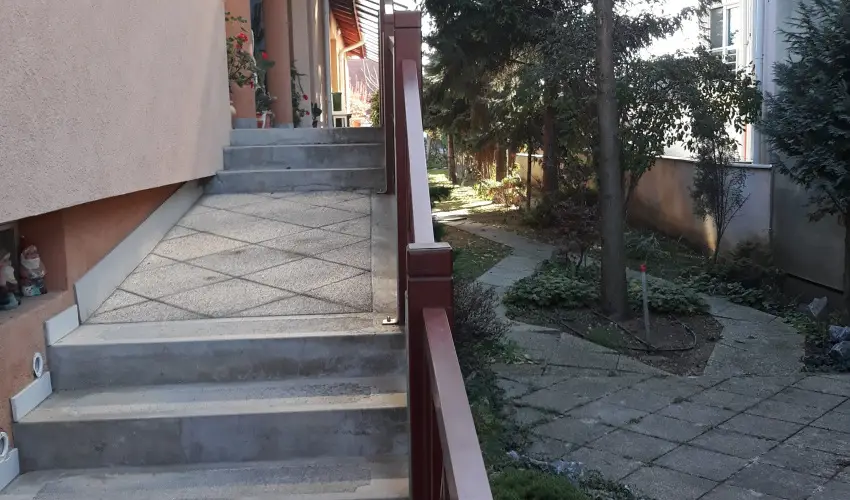 Napsugr Kenzy Lux Apartman Vendghzak Hajdszoboszl - Oktber 23. (min. 2 j)