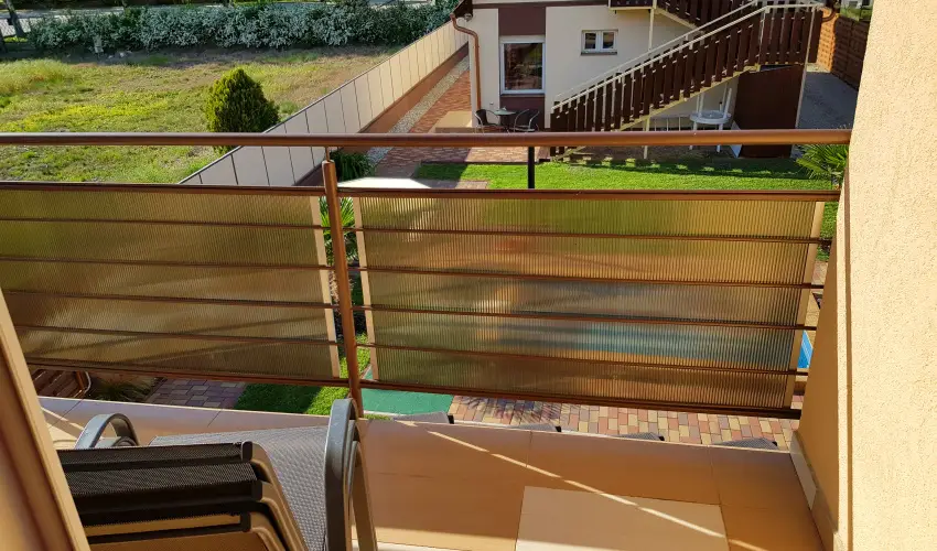 Napsug�r Villa B Si�fok - Okt�ber 23.