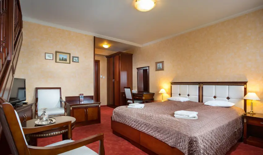 Nelson Hotel Hajd�szoboszl� - Okt�ber 23.