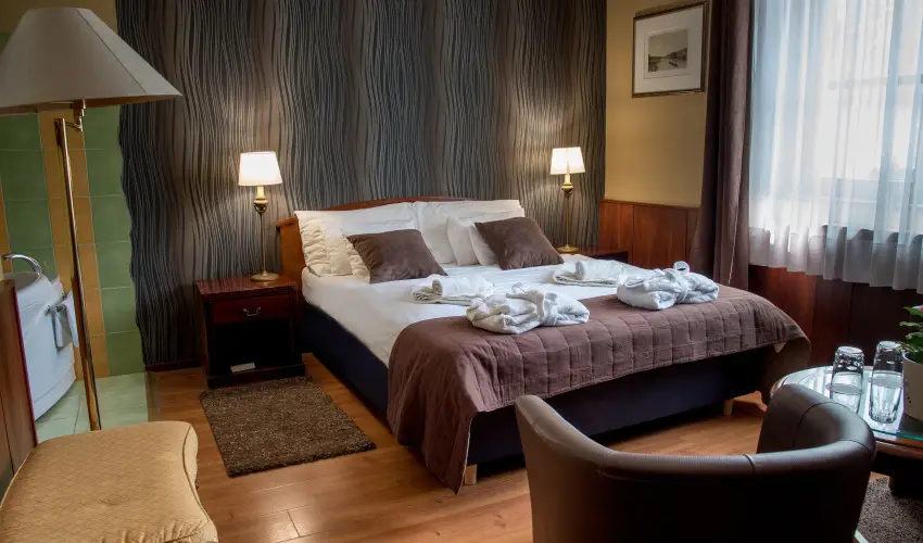 Nyerges Hotel Terml Monor - Oktber 23.