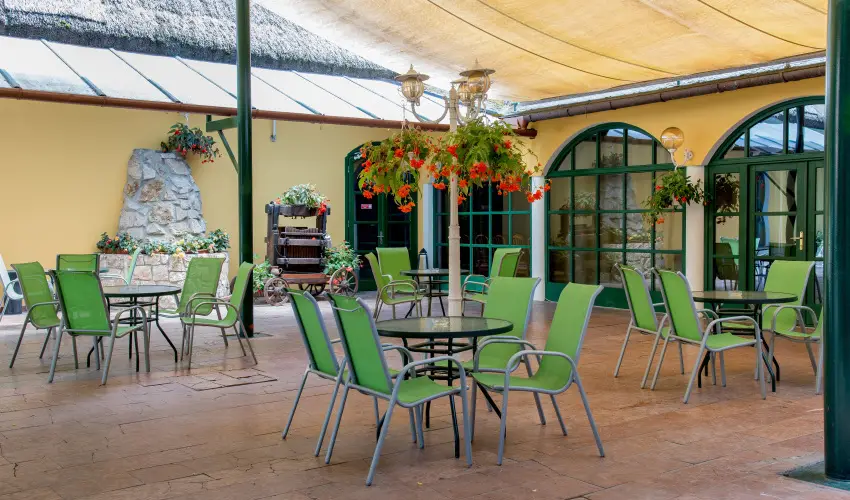 Nyerges Hotel Terml Monor - Oktber 23.