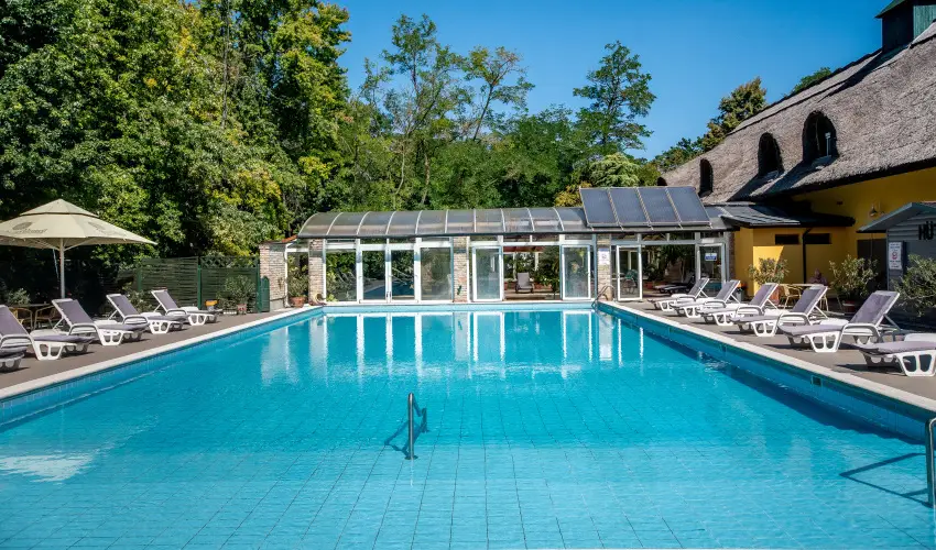 Nyerges Hotel Terml Monor - Oktber 23.