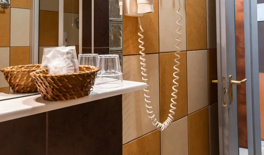 Nyerges Hotel Terml Monor - Oktber 23.