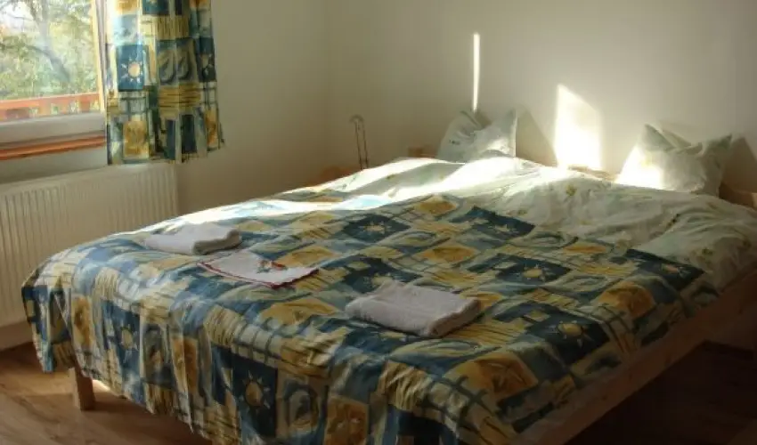 Nyugi Tanya Magyarts - Oktber 23. (min. 2 j)