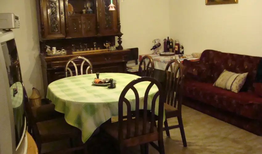 Nyugi Tanya Magyarts - Oktber 23. (min. 2 j)