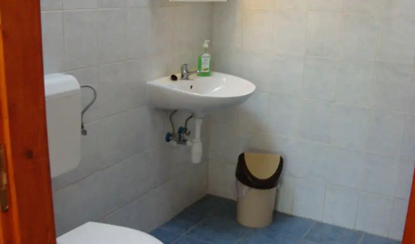 Nyugi Tanya Magyarts - Oktber 23. (min. 2 j)