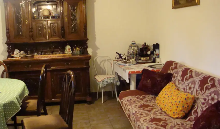 Nyugi Tanya Magyarts - Oktber 23. (min. 2 j)