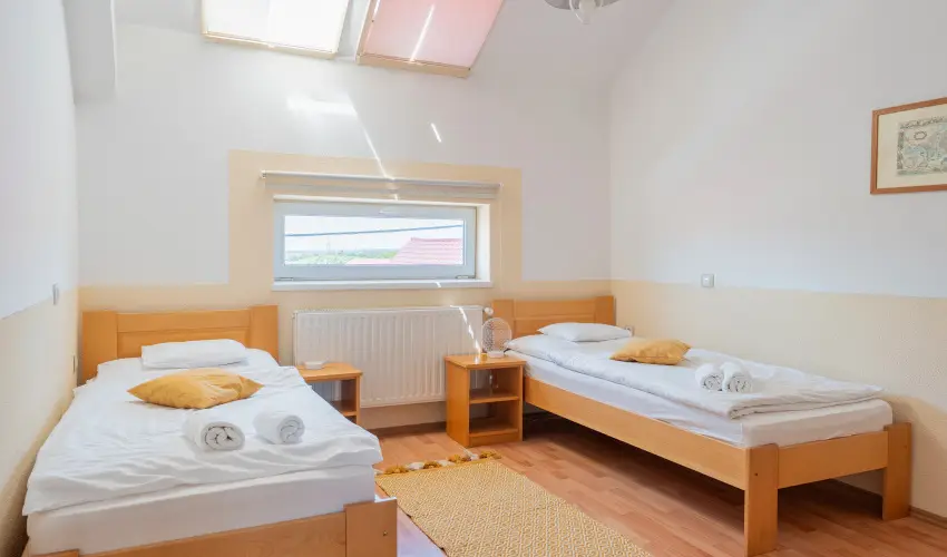 Ozis Hotel  Nagykanizsa - Oktber 23. (min. 2 j)