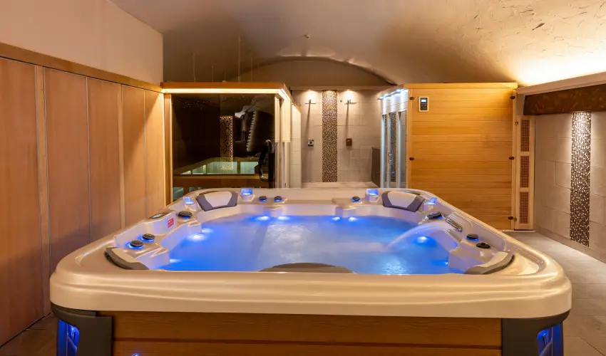 Ozis Hotel  Nagykanizsa - Oktber 23. (min. 2 j)