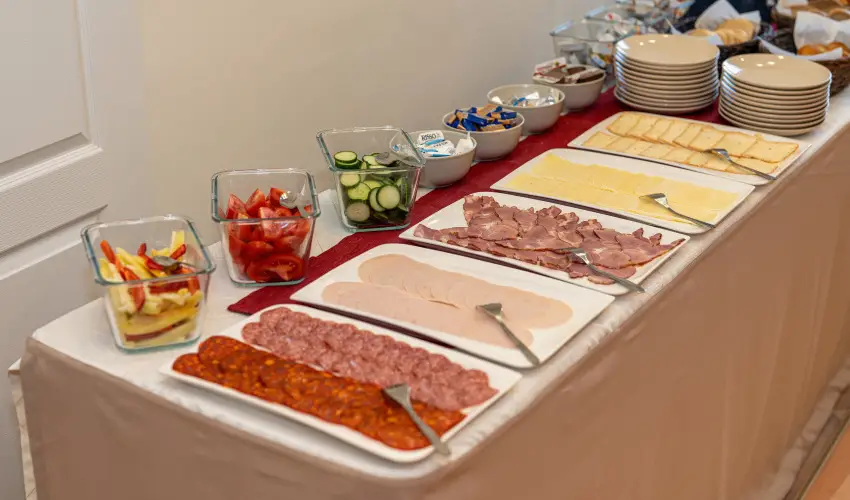 Ozis Hotel  Nagykanizsa - Oktber 23. (min. 2 j)