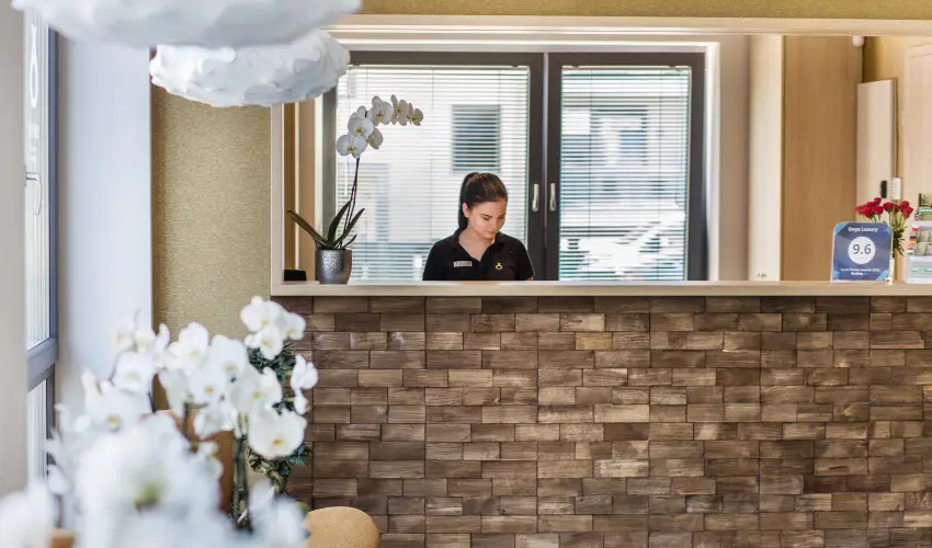 Onyx Luxury Srvr Srvr - Oktber 23. 