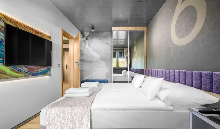 Onyx Luxury Srvr Srvr - Oktber 23. 