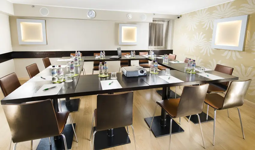 Opera Garden Hotel & Apartments Budapest - Oktber 23. (min. 2 j)