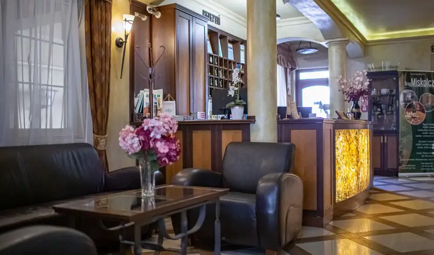 �reg Miskolcz Hotel Miskolc - Okt�ber 23.