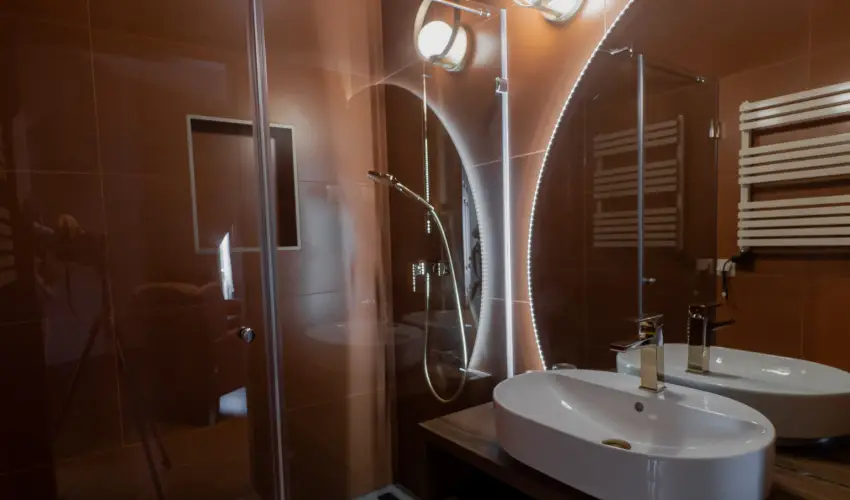 reg Halsz tterem s Fogad Tt - Oktber 23.