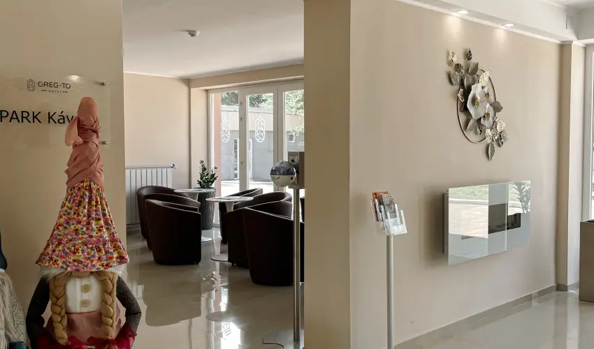 reg-t Hotel Tata - Oktber 23.