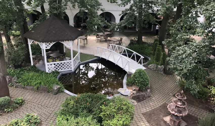 reg-t Hotel Tata - Oktber 23.