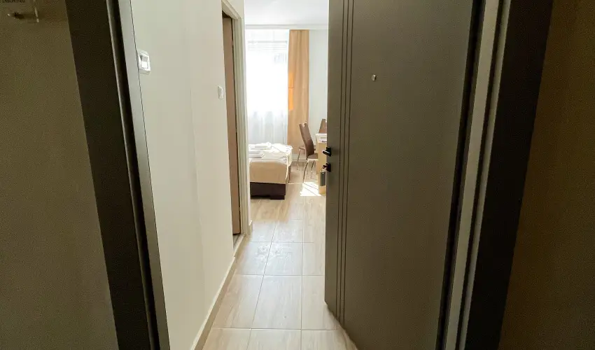 reg-t Hotel Tata - Oktber 23.