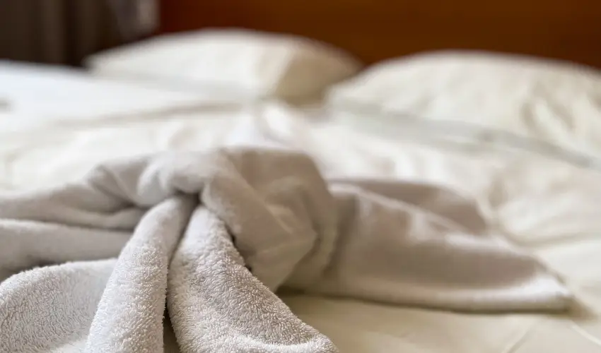 reg-t Hotel Tata - Oktber 23.