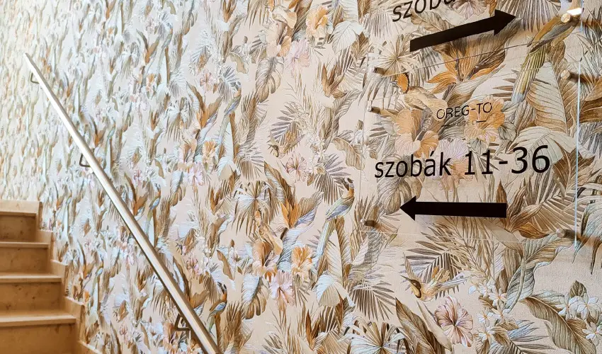 reg-t Hotel Tata - Oktber 23.