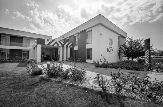 Outlet Hotel Polg�r - �szi Felt�lt�d�s