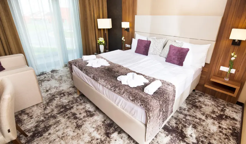 Outlet Hotel Polg�r Polg�r - �szi Felt�lt�d�s